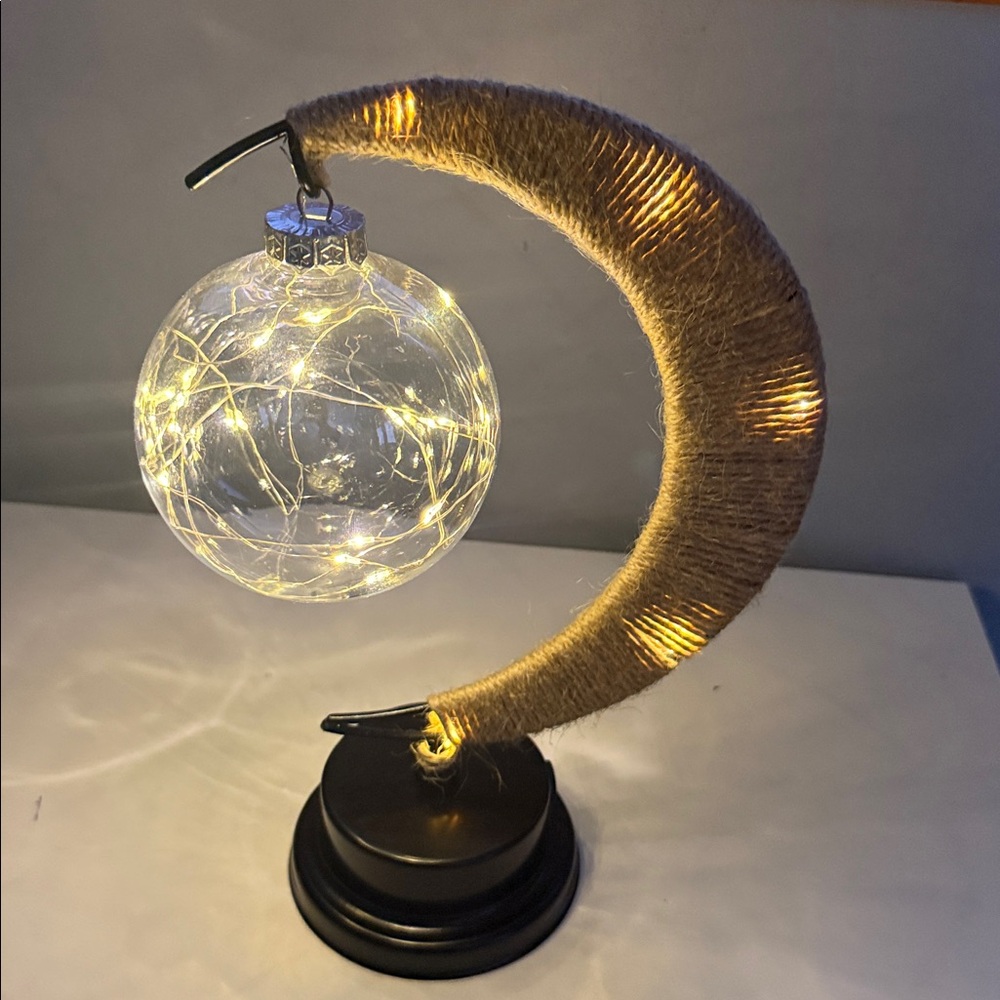 Elegant Gold and Black Holiday Ornament Lamp